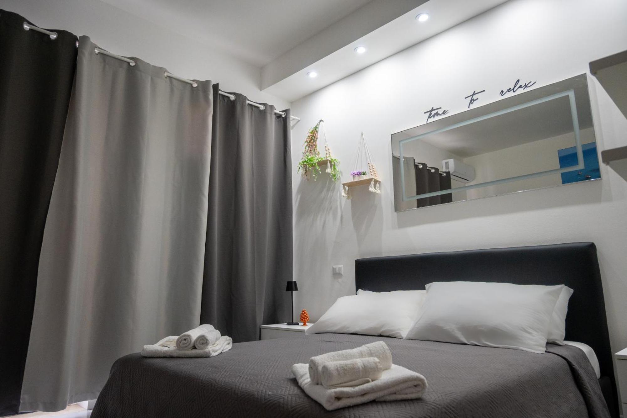 Leonardo - Room, Pool & Restaurant * San Foca